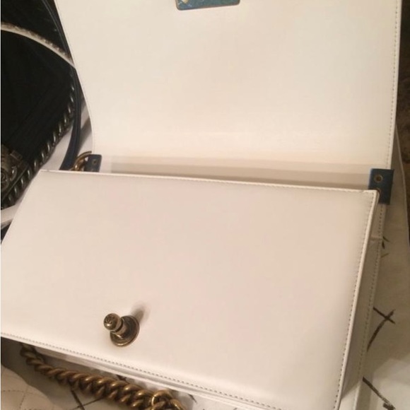 RARE PYTHON CHANEL LE BOY BAG - Picture 7 of 16